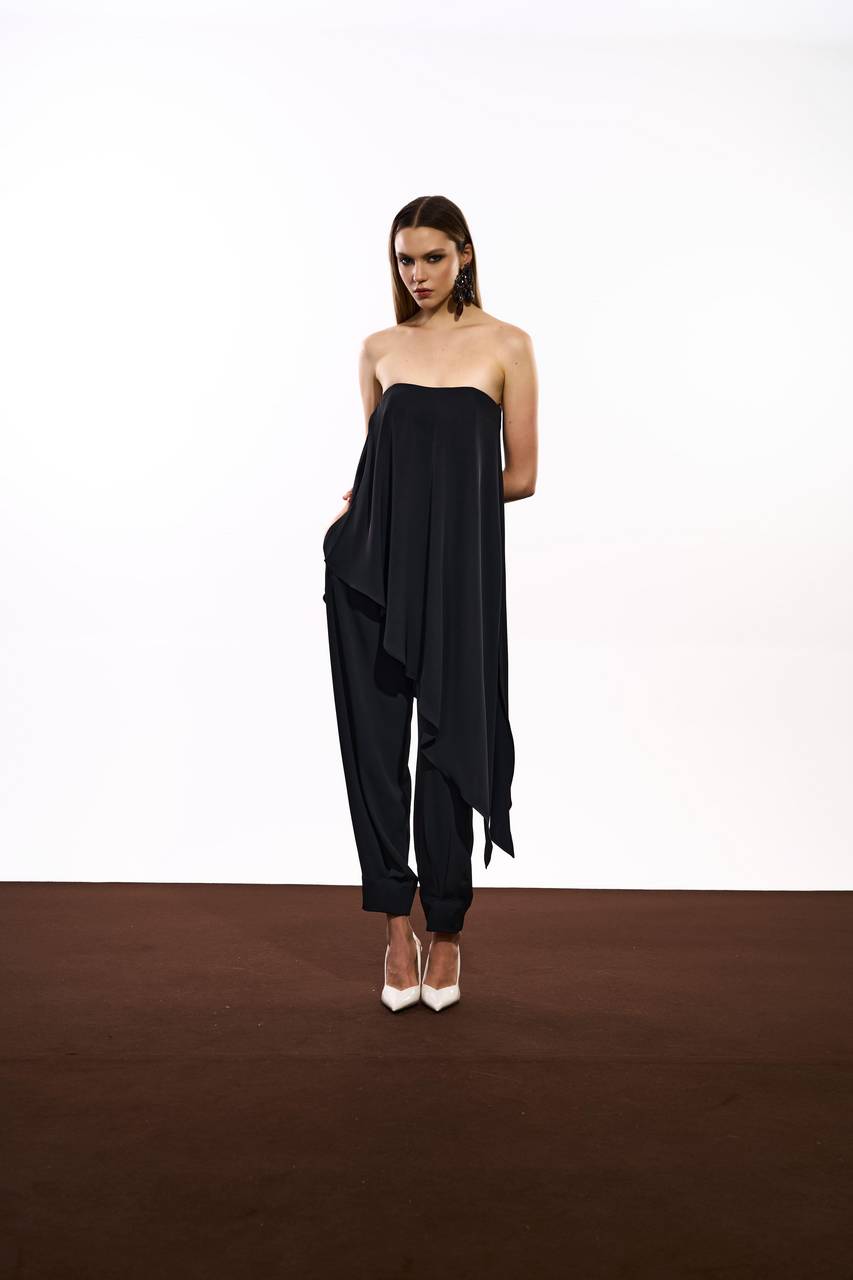 Calça Leve Com Pregas - Preto CAL0169PTO