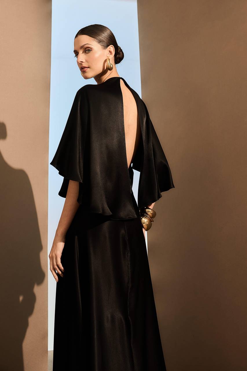 Vestido Longuete Manga Morcego - Preto VES0041PTO
