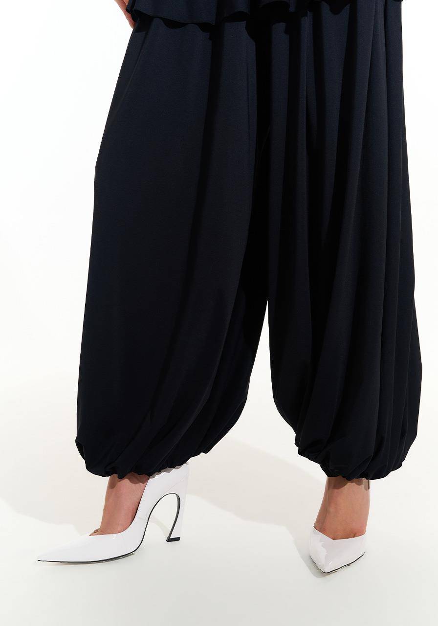 Calça Aladim Peplum - Preto CAL0211PTO