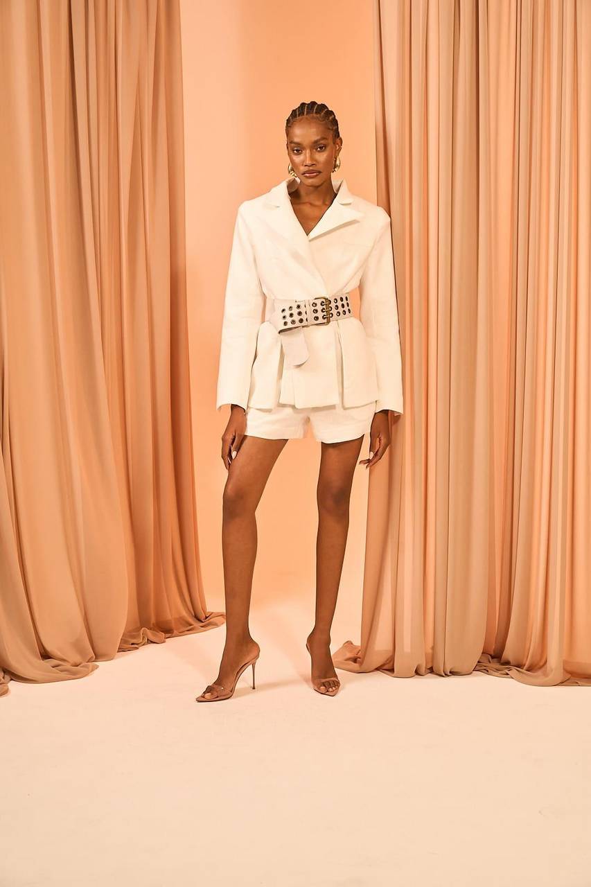 Blazer Linho Fenda Lateral - Off White BLZ2002OFF