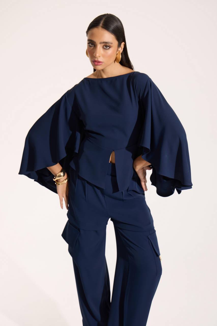 Blusa Com Basque Na Cintura Amarração Costas - Marinho BLU0082MAR