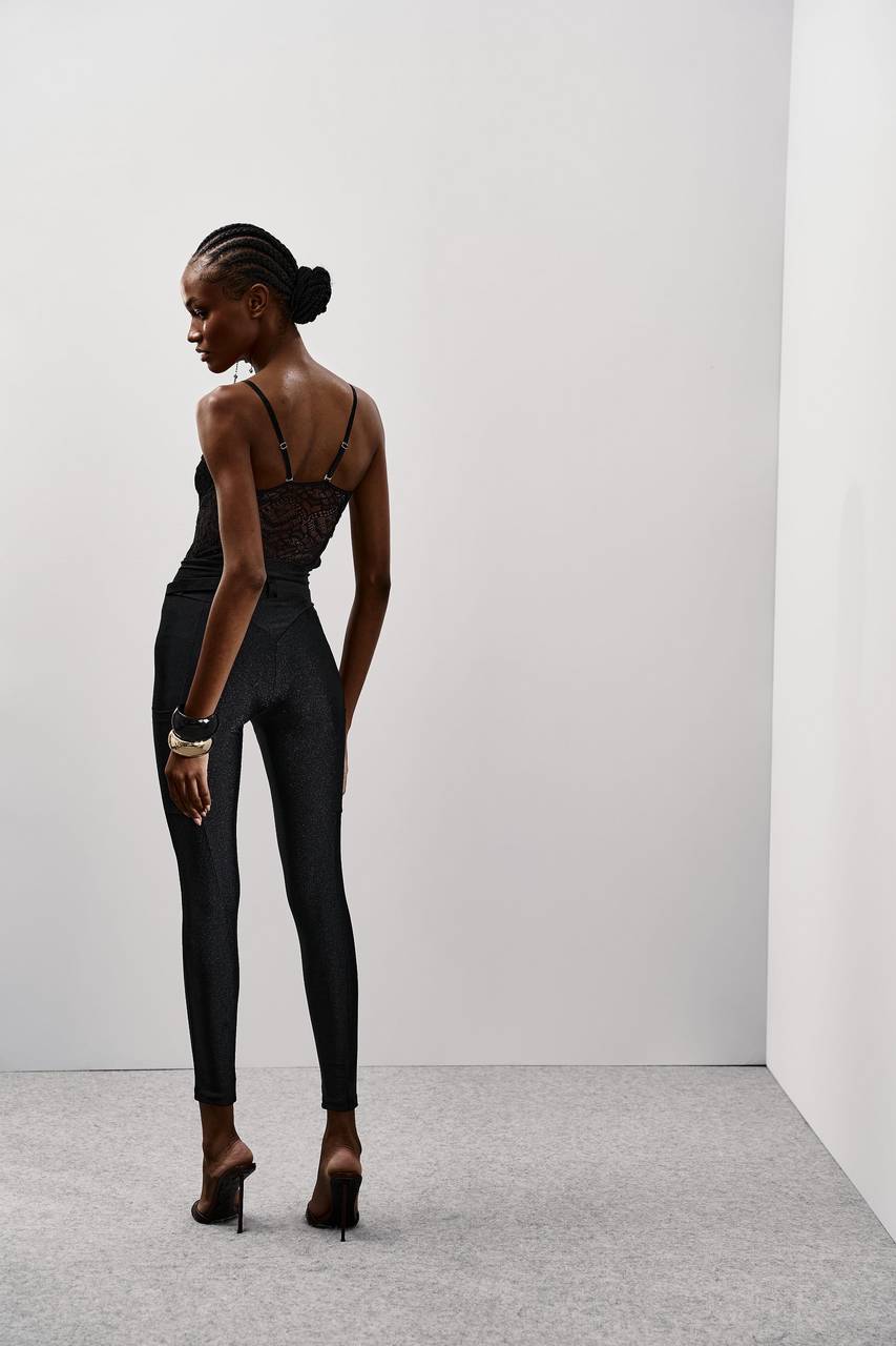 Calça Justa Poliamida Com Cinto - Preto CAL0121PTO