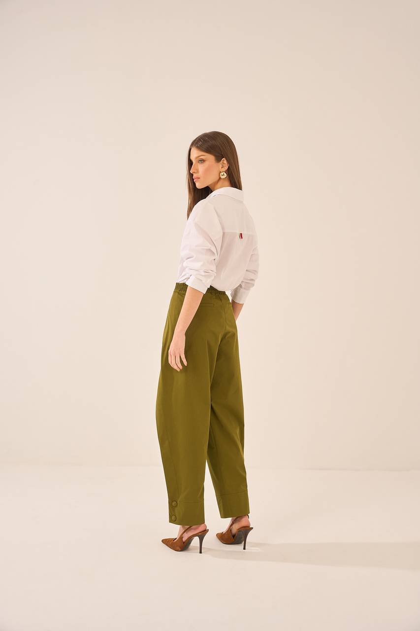 Calça Abertura Lateral - Verde Militar CAL0021VDMT