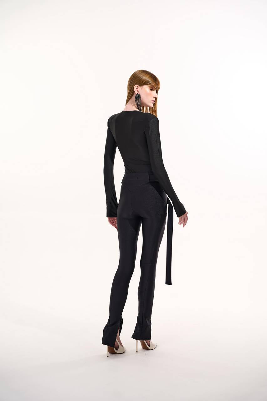 Calça Justa Cós Alto Tiras Cruzadas - Preto CAL0166PTO
