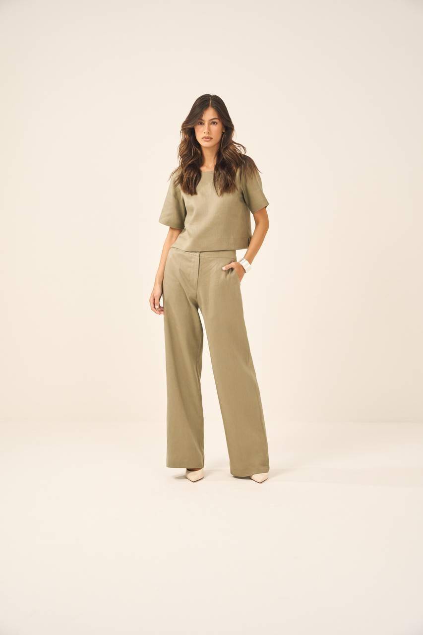 Blusa Cropped Linho - Verde Musgo BLU0002VDMG