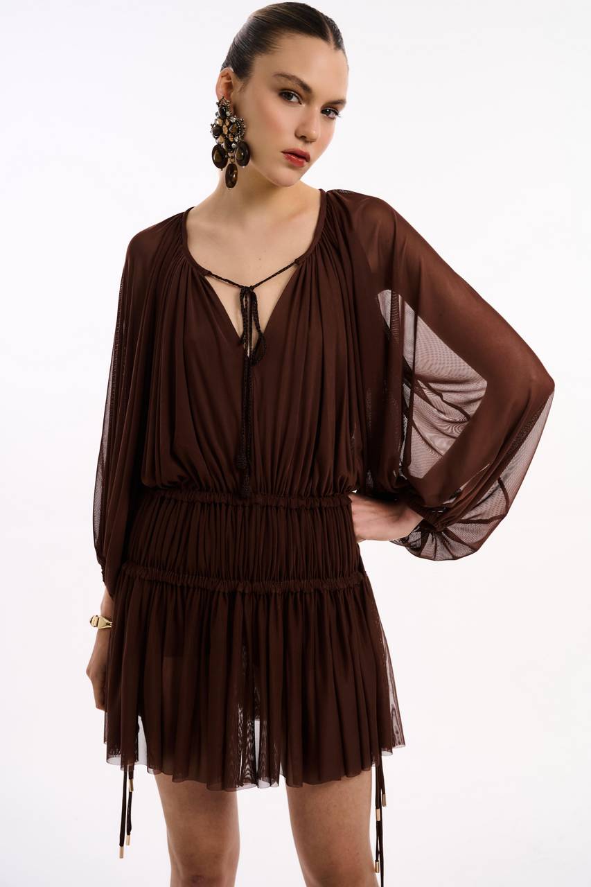 Vestido Marrom Tule