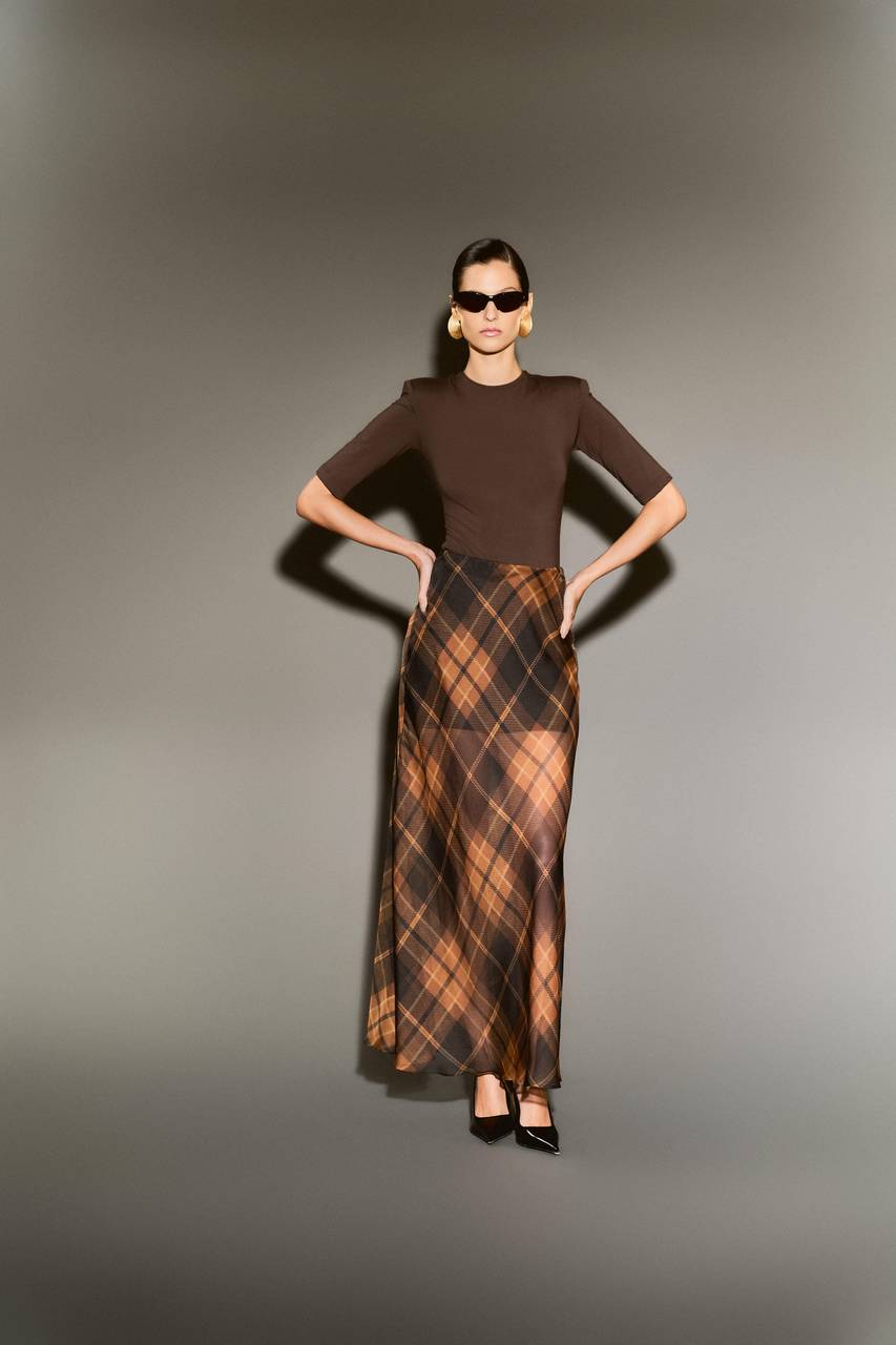 Blusa Poliamida Com Ombreira - Marrom BLU0088MRO