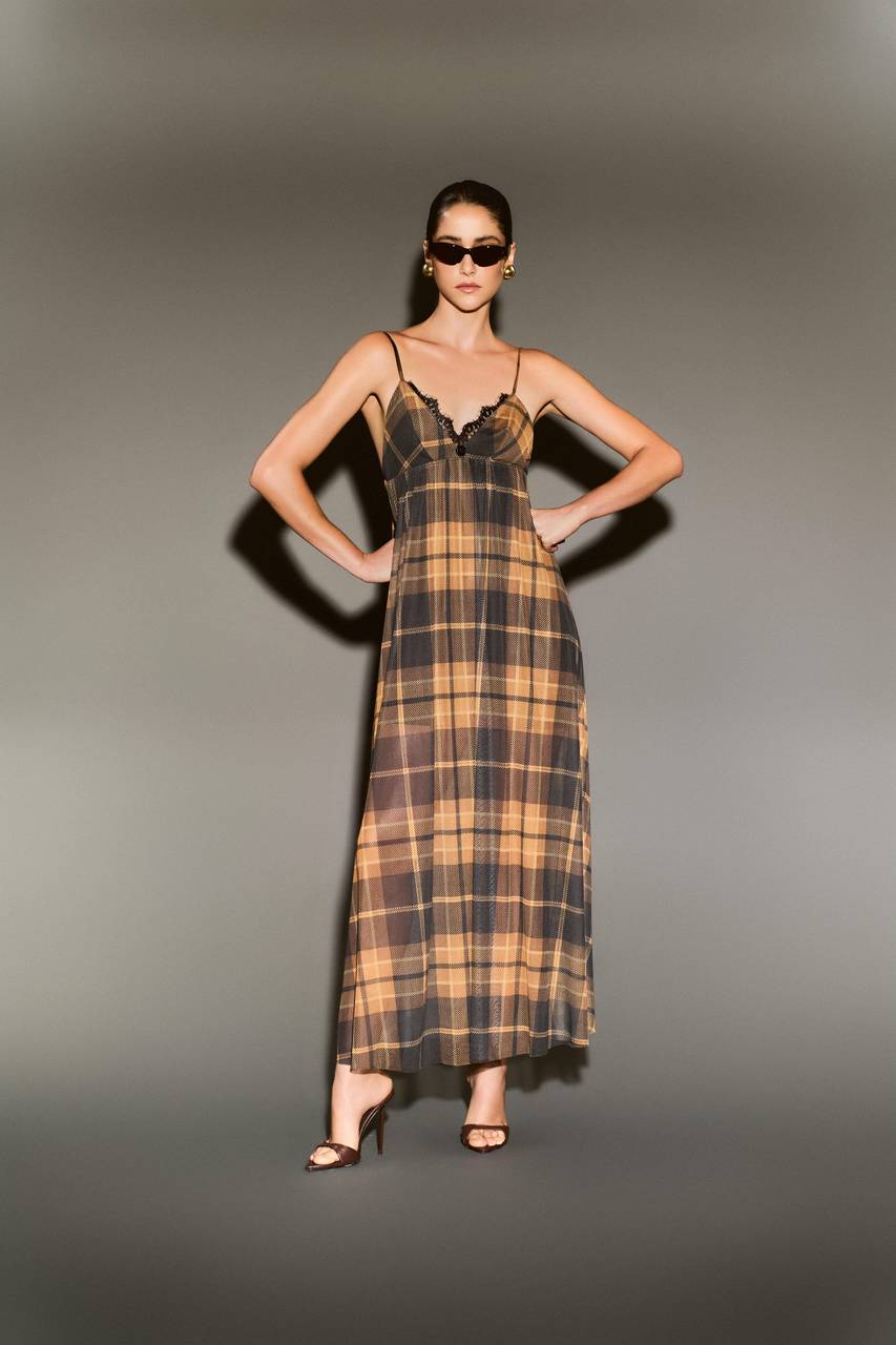 Vestido Todo Drapeado Em Tule - Xadrez Camel VES0079XDZ