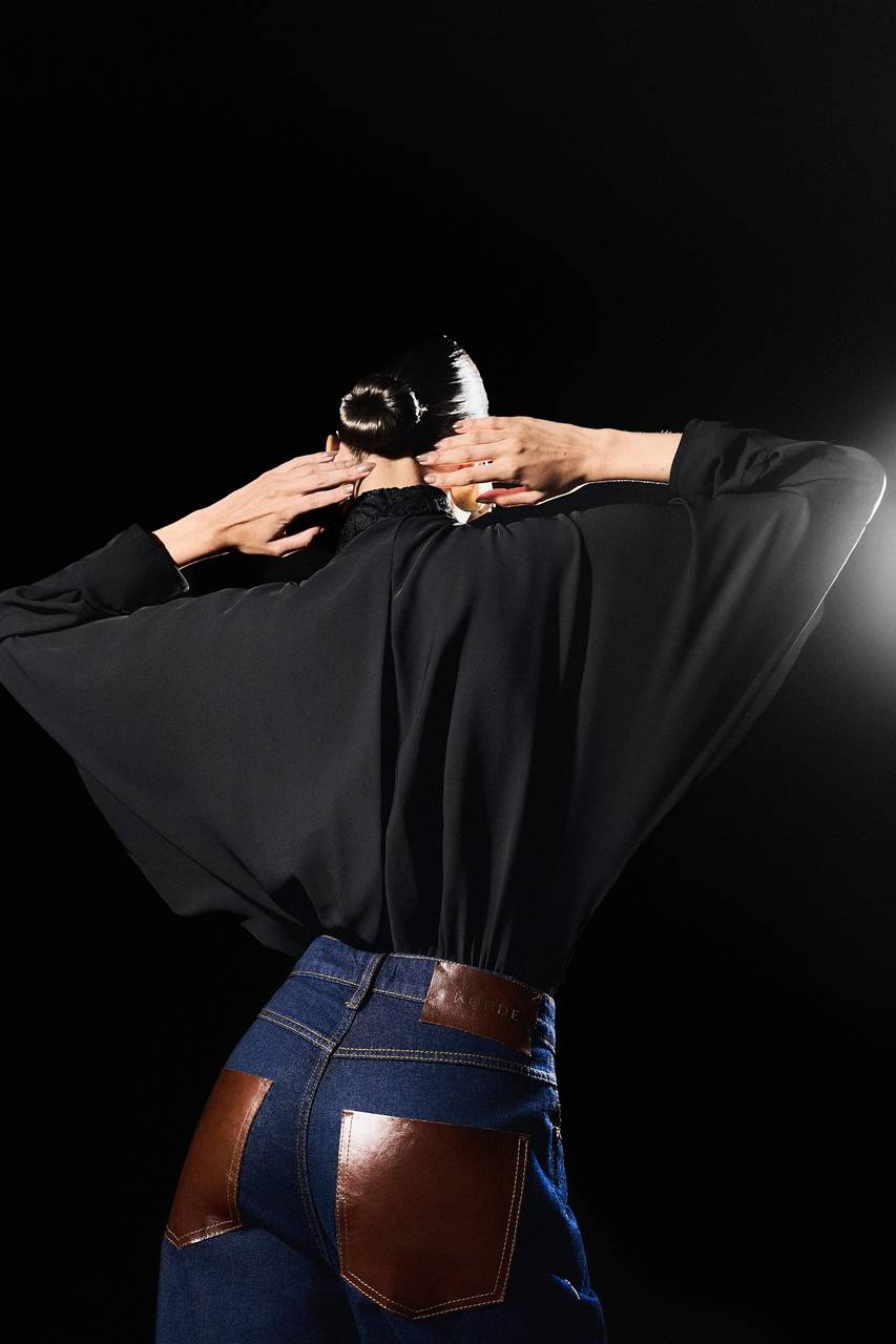 Calça Jeans Bolso Couro - Jeans CAL0142JEA