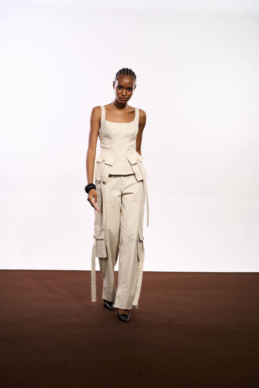Calça Cargo Com Bolsos Fole - Bege CAL0129BEG