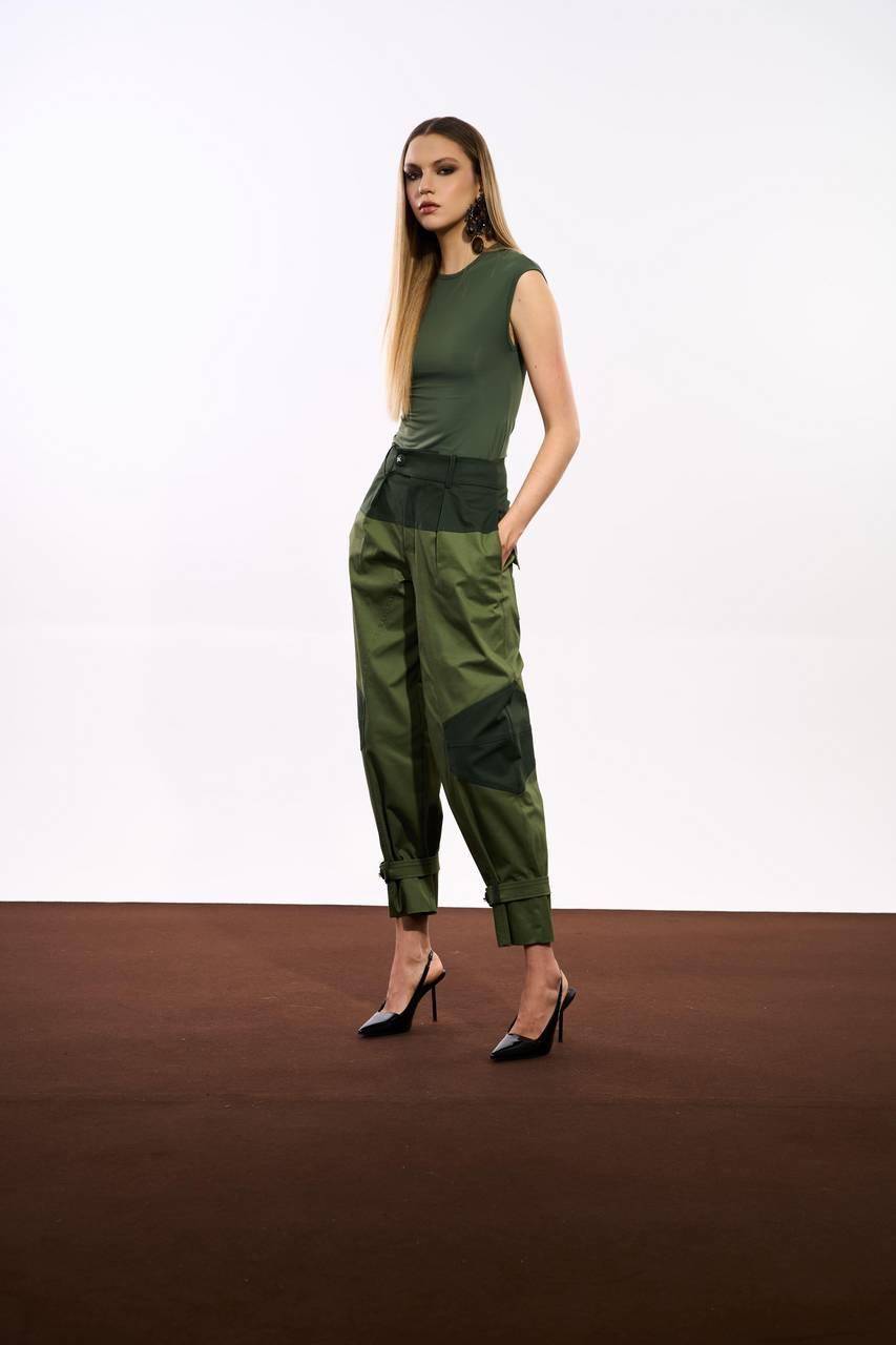 Blusa Básica De Malha - Verde Militar BLU0116VDMT