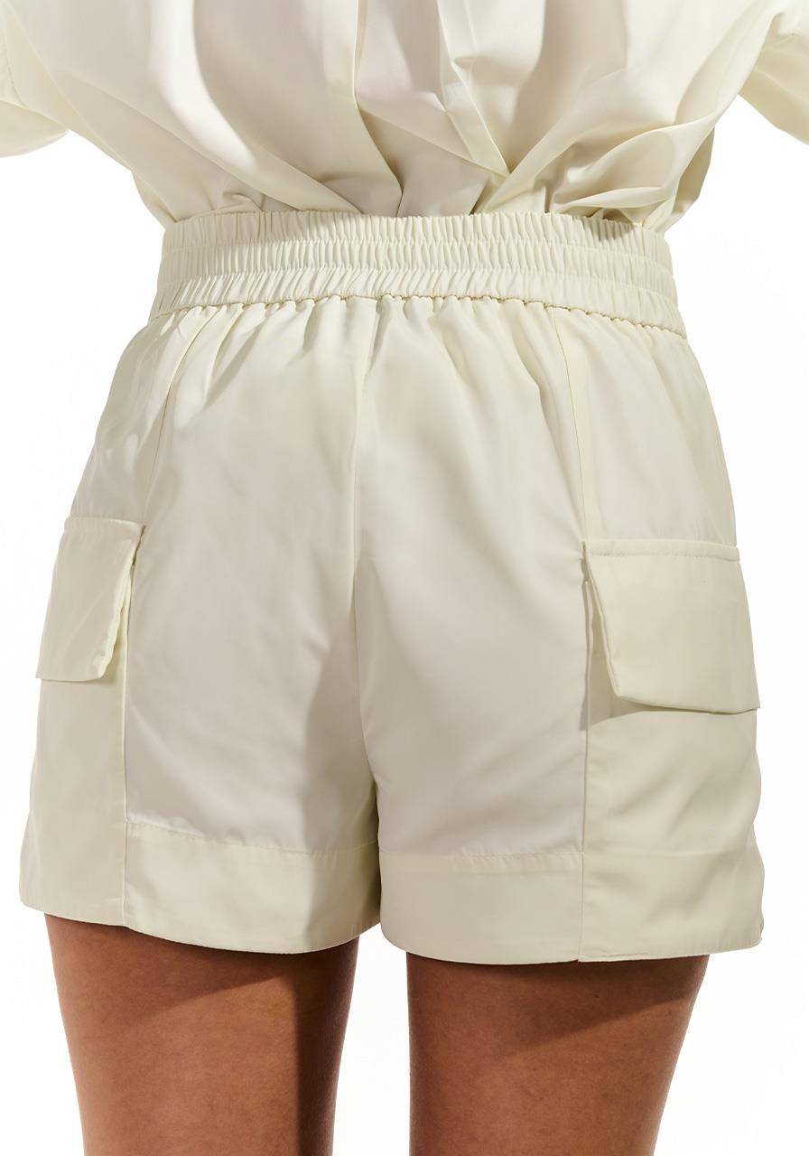 Short Bolso Lateral - Off White SHO0026OFF