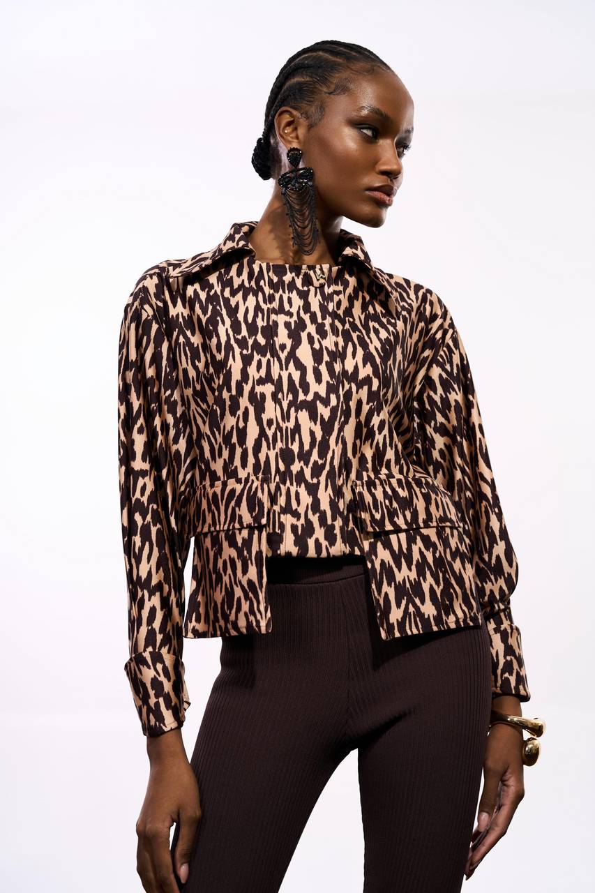 Camisa Com Bolso Na Barra - Animal Print Choco CAM0044ANPRCH