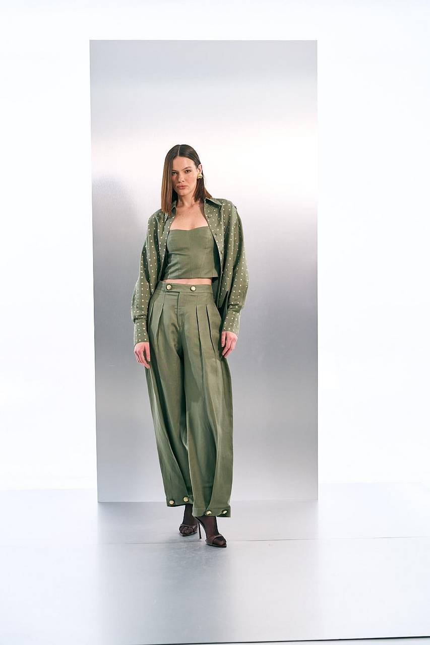 Camisa Verde C/ Aplicações