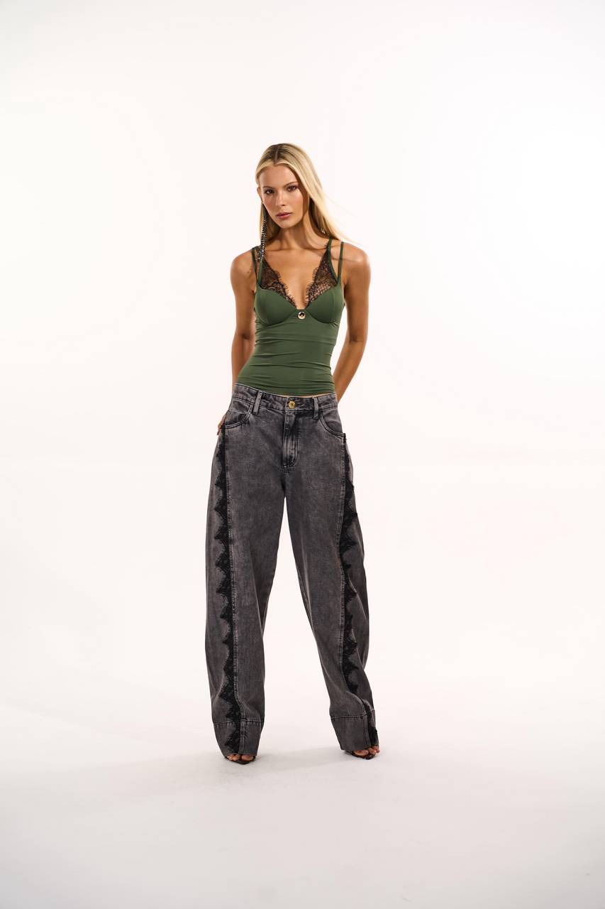 Blusa Bojo Lycra Fit Com Renda - Verde Militar BLU0166VDMT