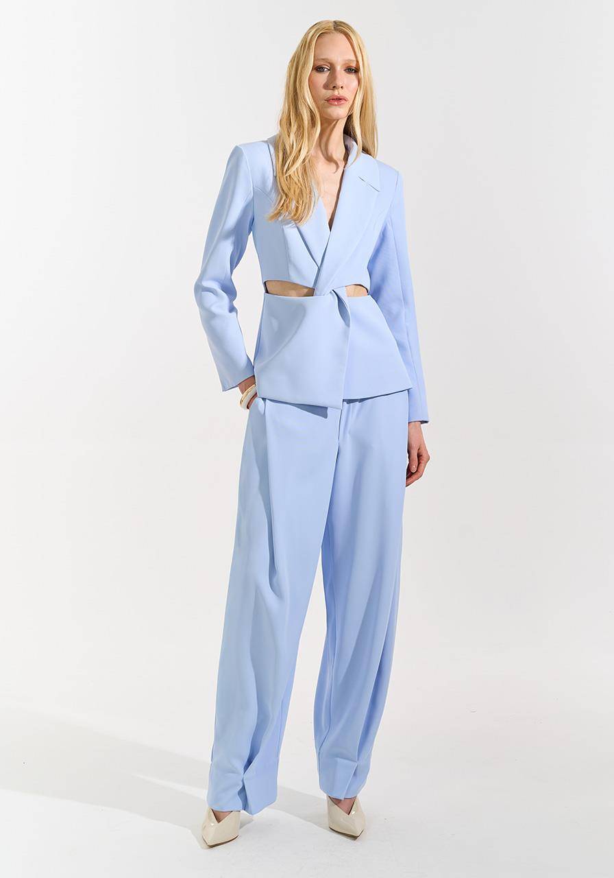 Blazer Vazado Na Cintura - Azul Claro BLZ0038AZCL