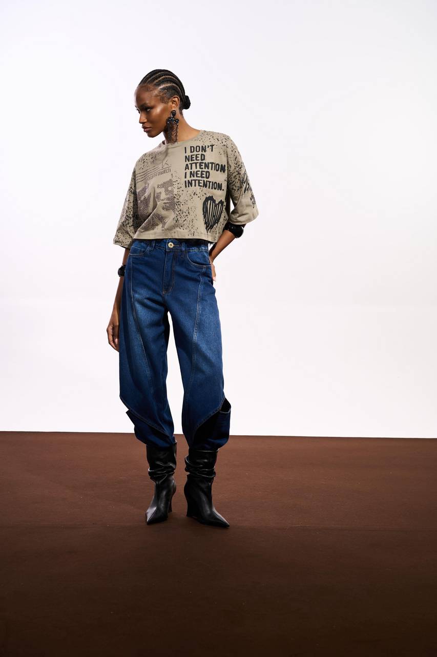 Calça Jeans Recorte Fenda Perna - Jeans CAL0158JEA