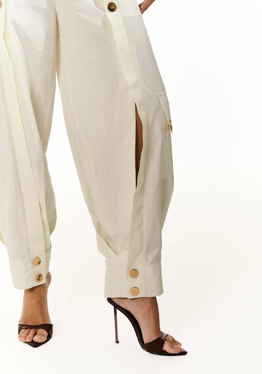 Calça Com Abertura Frontal - Off White CAL0184OFF