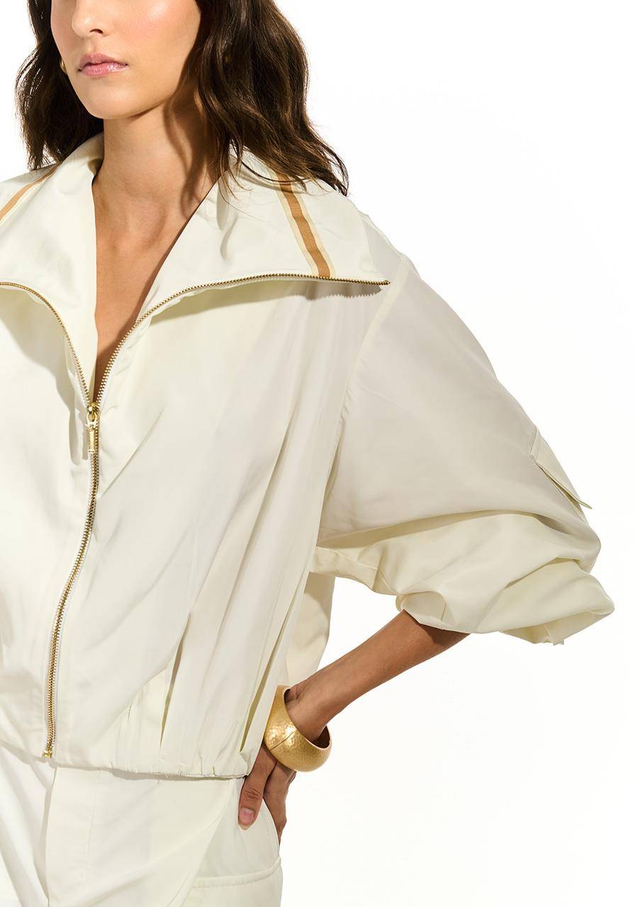 Jaqueta Com Bolso Manga - Off White JAQ0032OFF