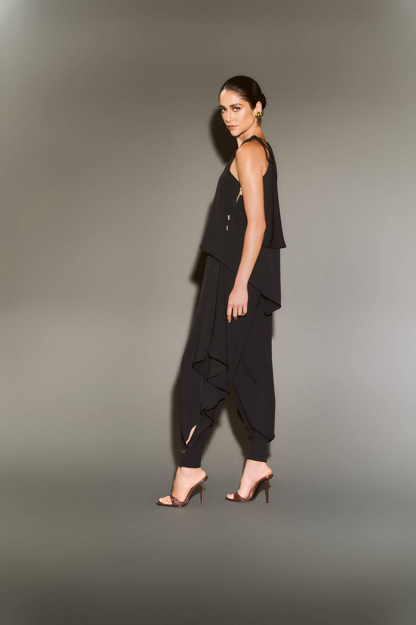 Blusa Ombro Só Assimétrica - Preto BLU0106PTO