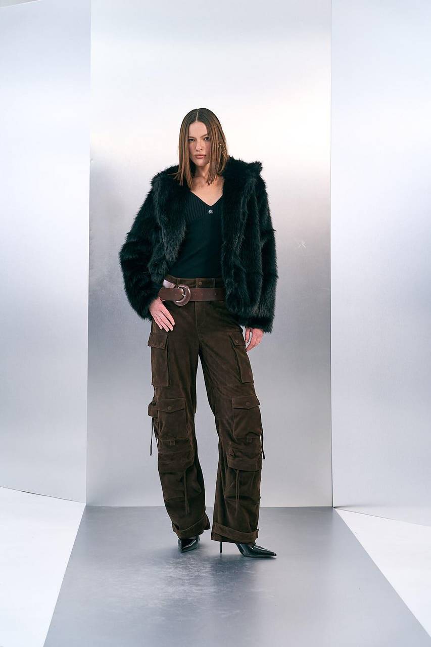 Calça Cargo Couro Suede Camurça - Marrom CAL2099MRO