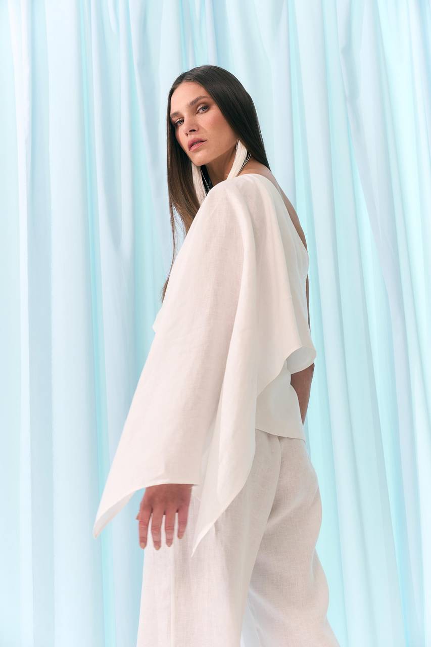Blusa Envelope Linho Ombro Só - Off White BLU2004