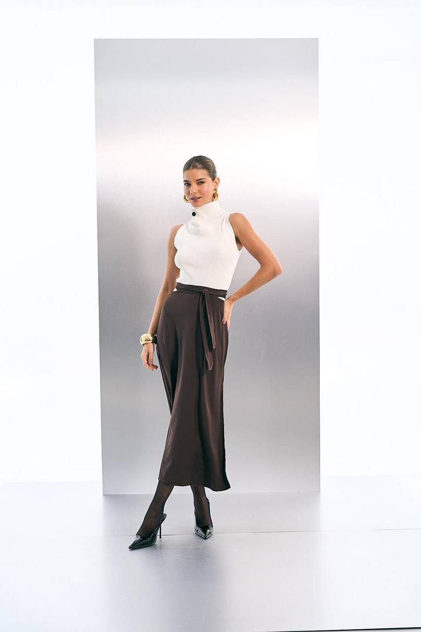 Blusa Gola Alta - Off White BLU2101OFF