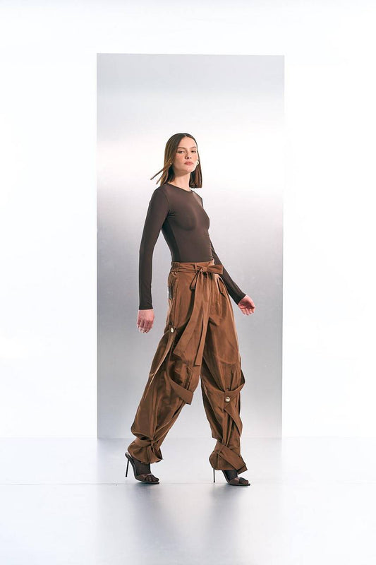 Calça Slouch Com Tiras Caídas - Marrom CAL2072MRO